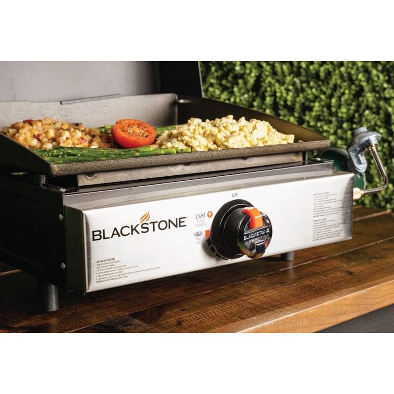 Blackstone 17" Gas Griddle with Hood