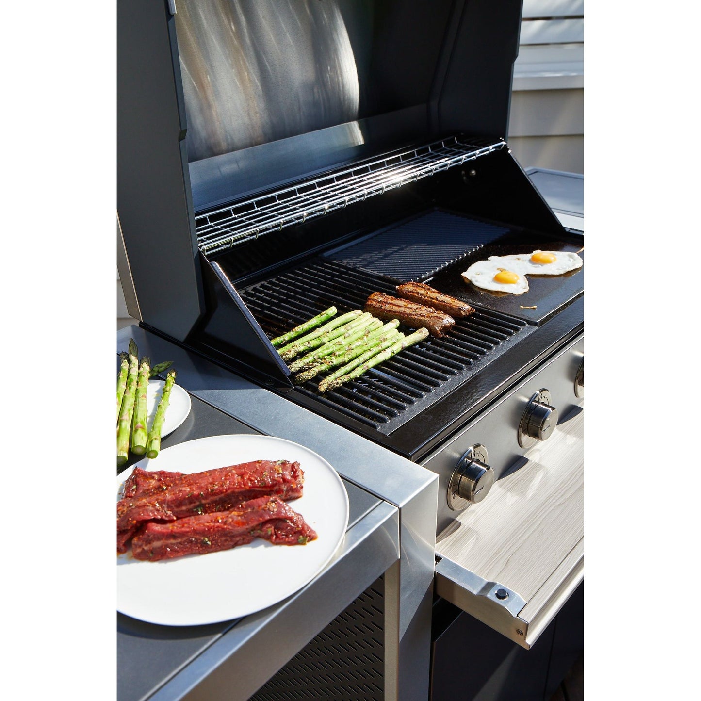 Beefeater 1500 Series 3 Burner Gas BBQ with Trolley and Side Burner