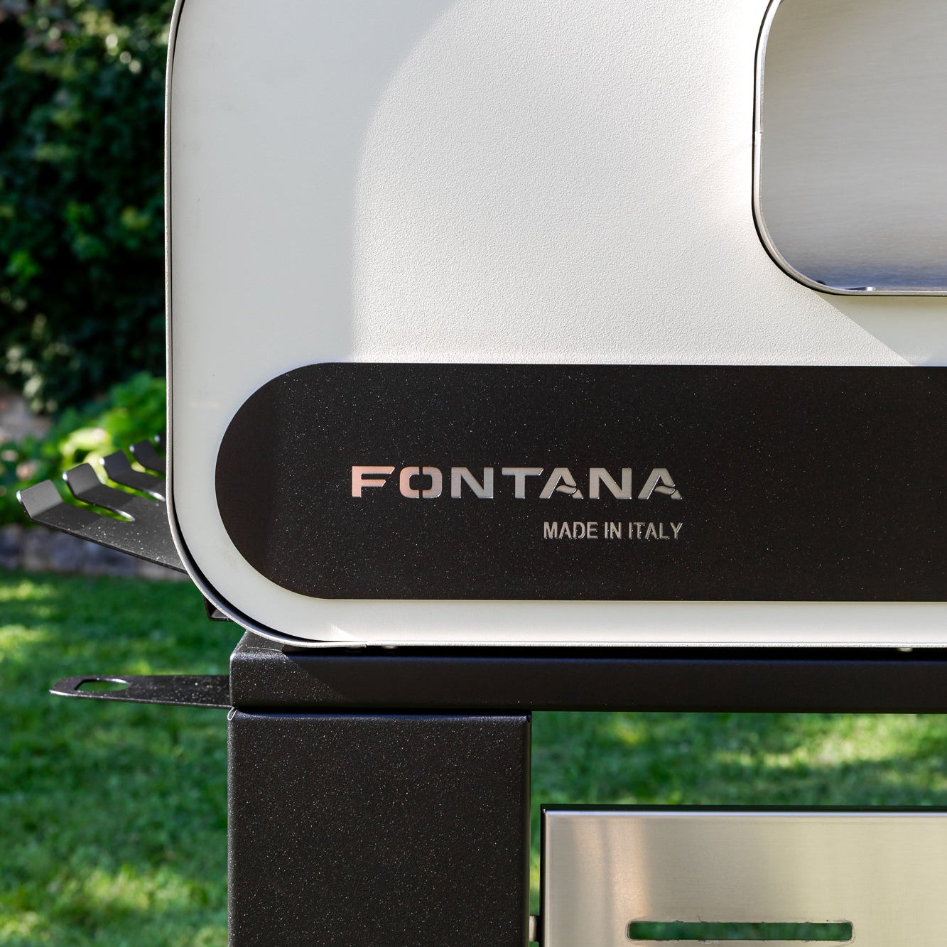 Fontana Forni Volta 90 – Dual Fuel Pizza Oven (Grey & White)
