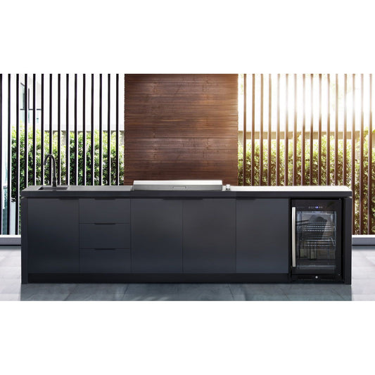 Cabinex Outdoor Kitchen Premium BeefEater Proline Flatlid with Fridge and Sink in a terrace
