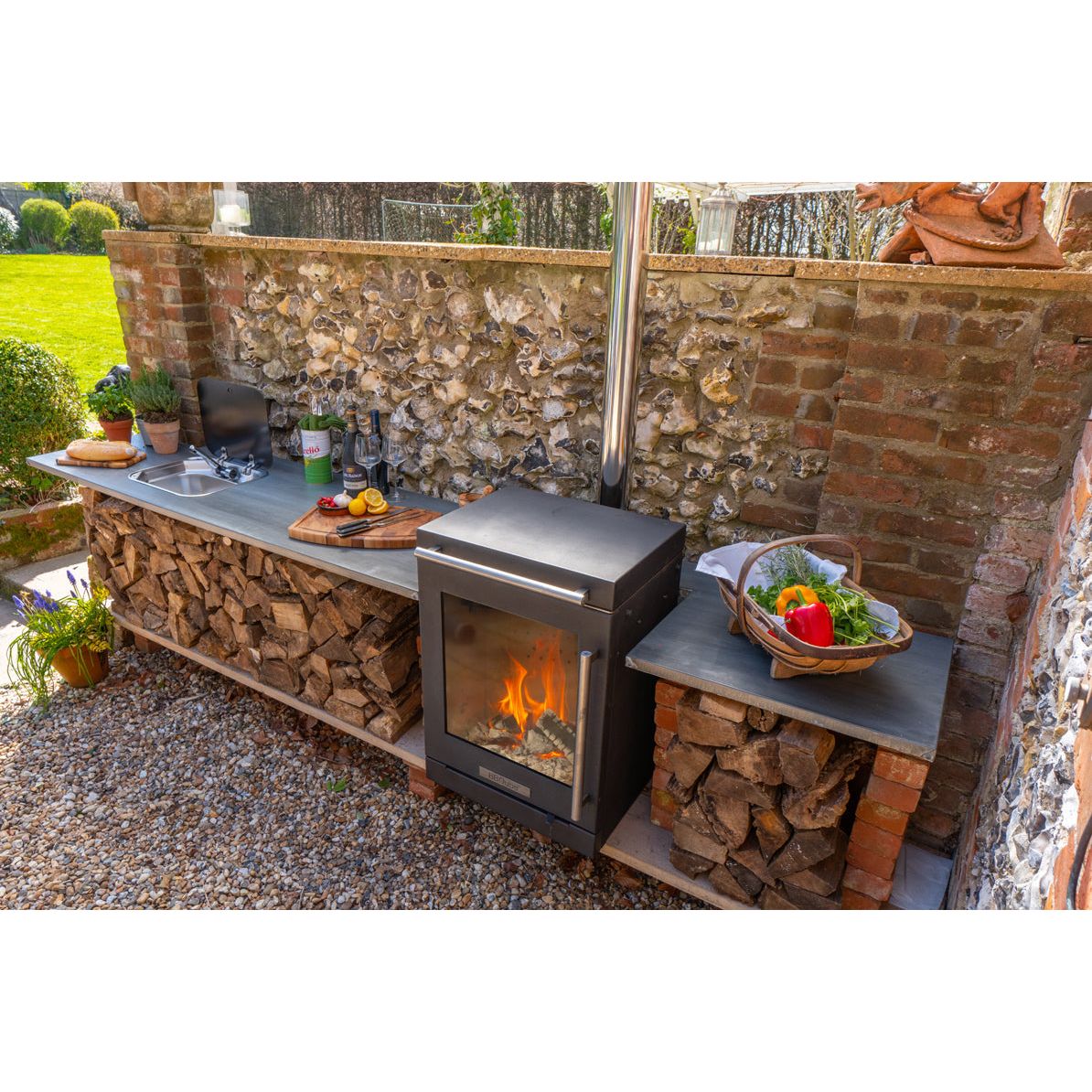 BBQube For Outdoor Kitchen: Grill & Heater