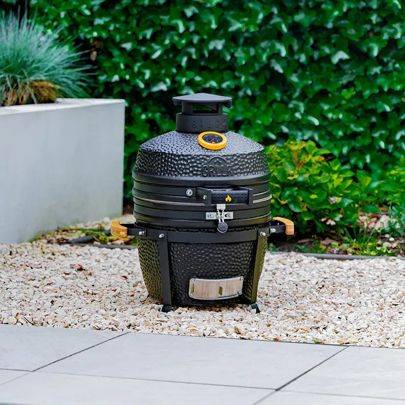 GRLLR Ember Classic 16 Inch Kamado Charcoal Black with Stand