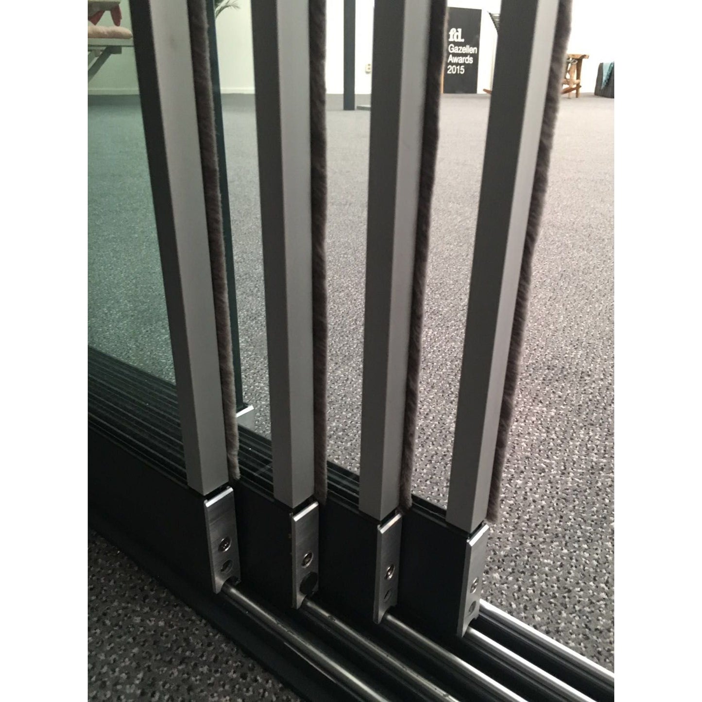 Fiano Glass Panel Weather Brush