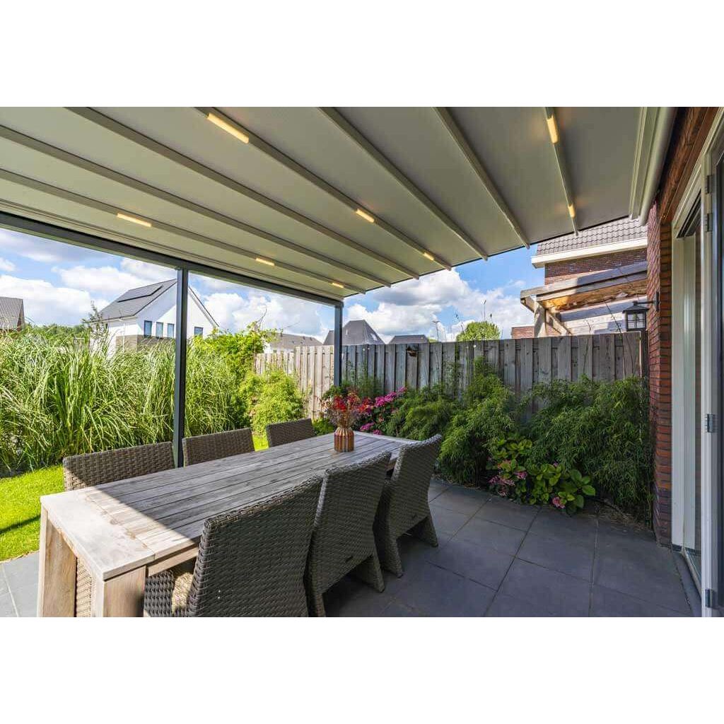 Deponti Verdeca Retractable Veranda