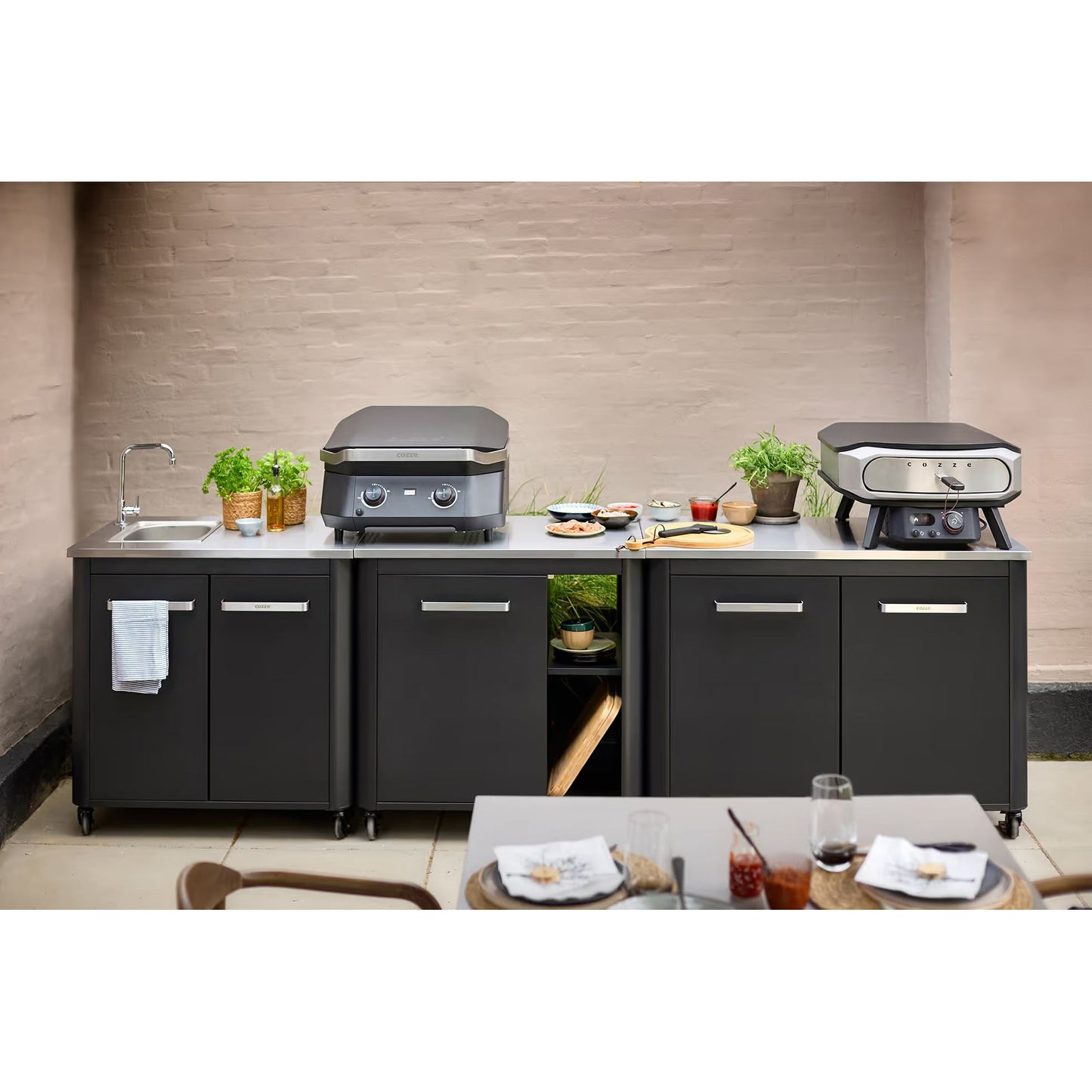 Cozze Outdoor Kitchen 90 – Compact Outdoor Unit with Gas Storage