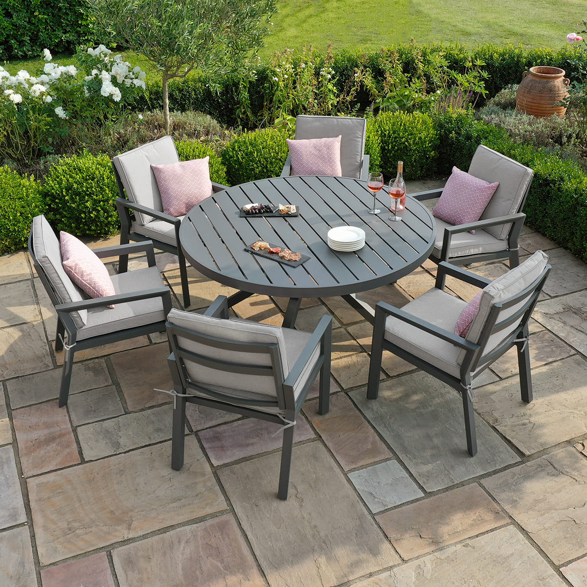 Maze -  New York 6 Seat Round Dining Set