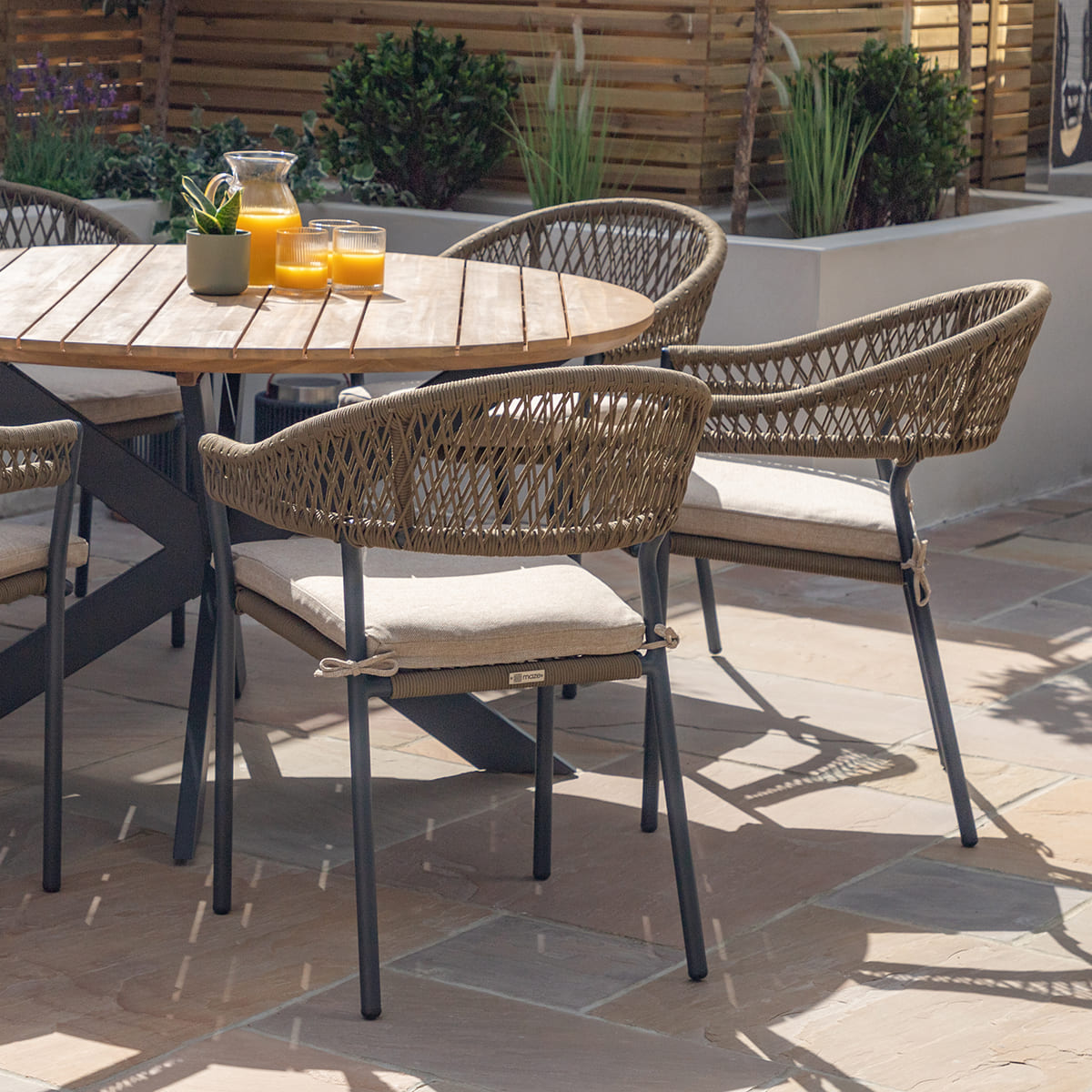 Maze -  Bali 6 Seat Round Dining Set + Free Cover