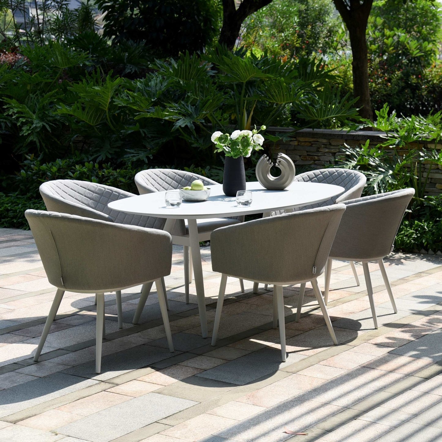 Maze -  Ambition 6 Seat Oval Dining Set + Free Cover