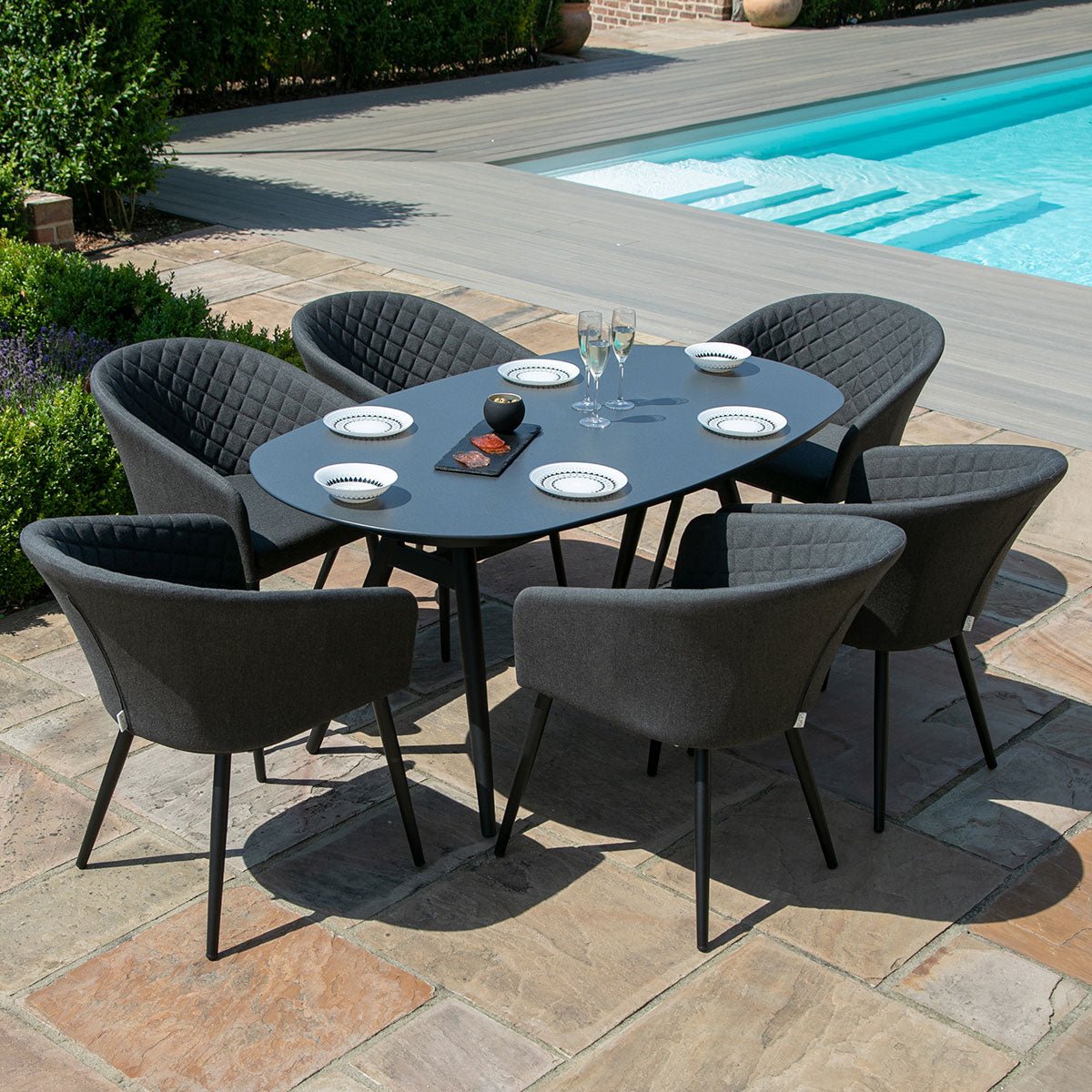 Maze -  Ambition 6 Seat Oval Dining Set + Free Cover