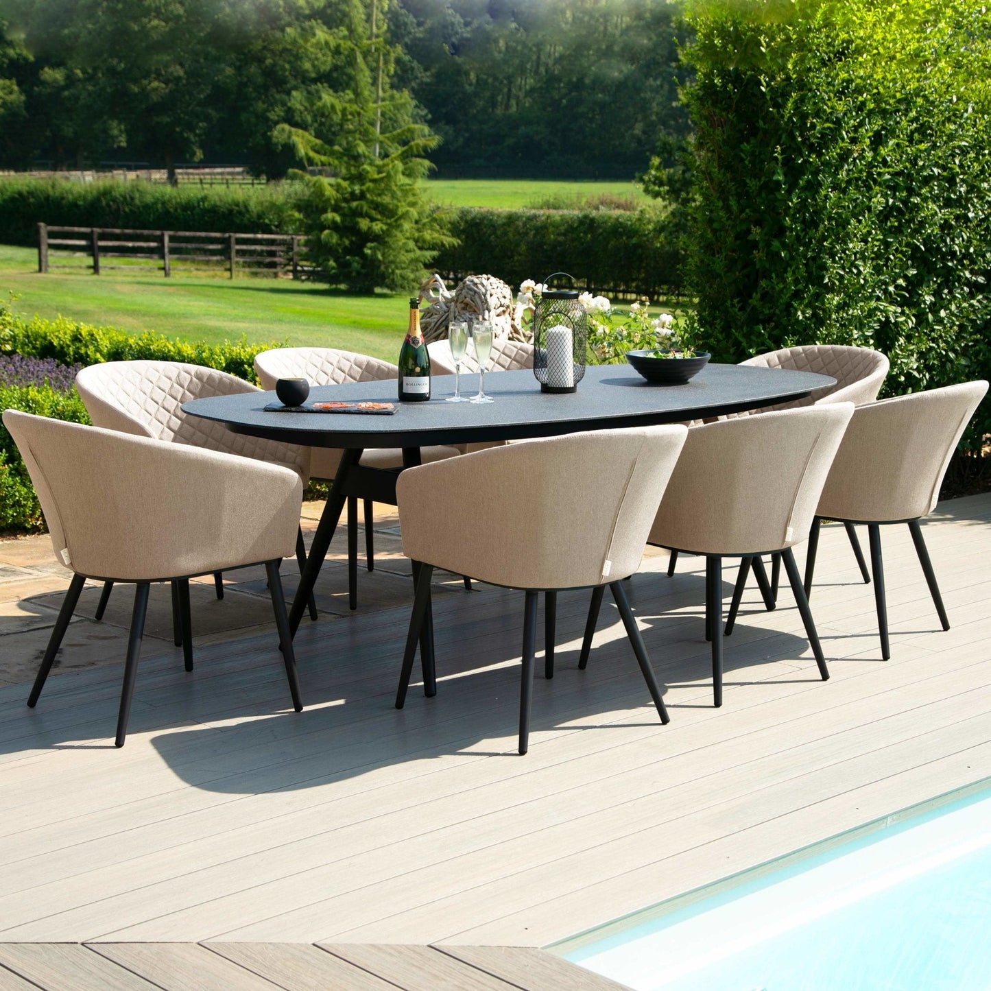 Maze - Ambition 8 Seat Oval Dining Set + Free Cover