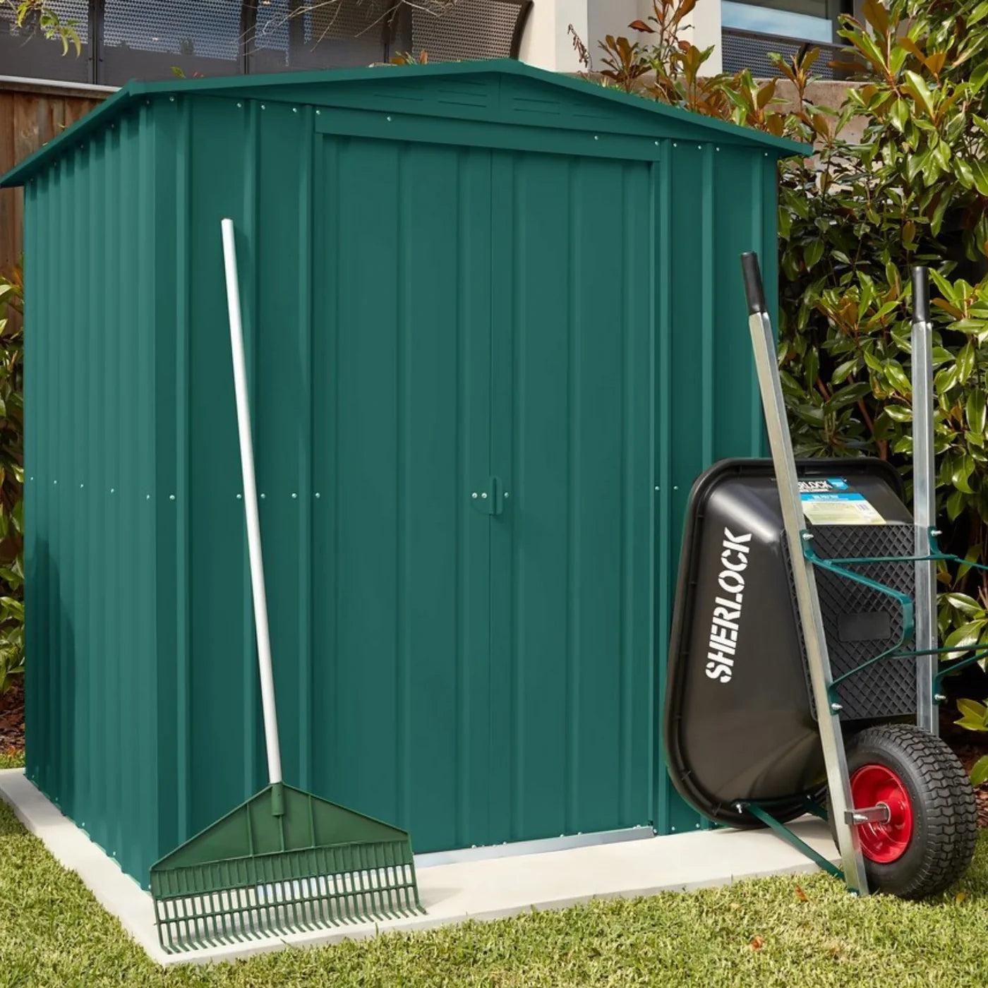 Globel Apex 8x3 metal garden sheds in green