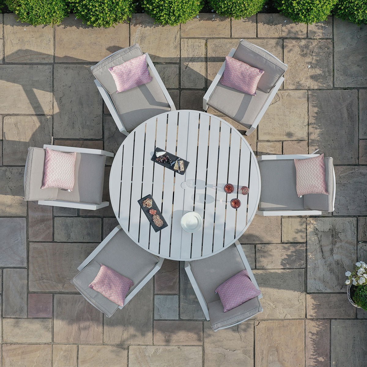 Maze -  New York 6 Seat Round Dining Set