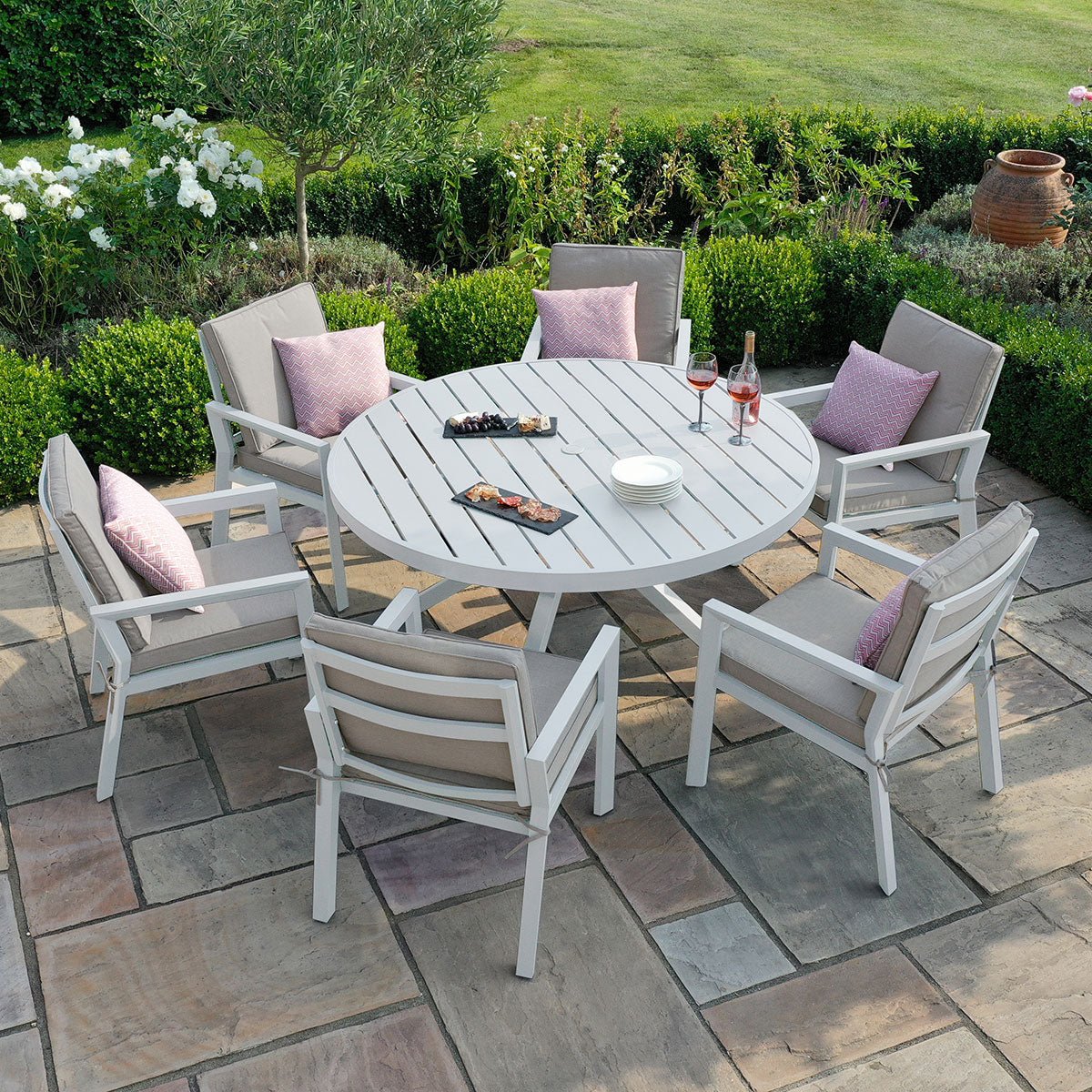 Maze -  New York 6 Seat Round Dining Set