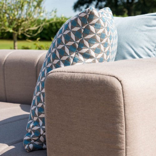 Pair of Scatter Sunbrella Cushions (43x43cm)