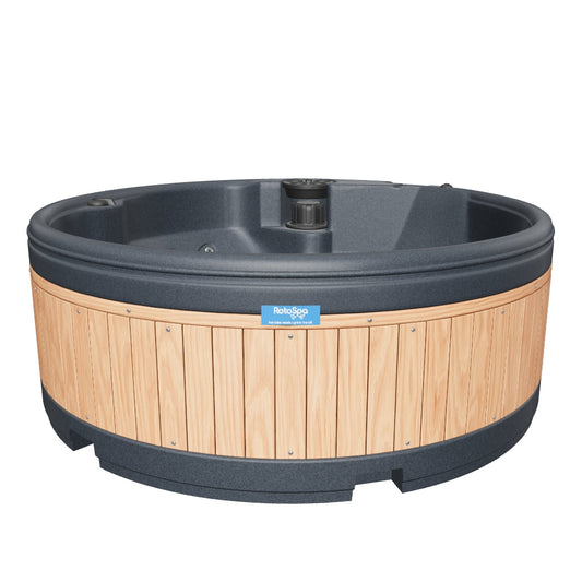 RotoSpa Hot Tub - QuatroSpa 5-6 People