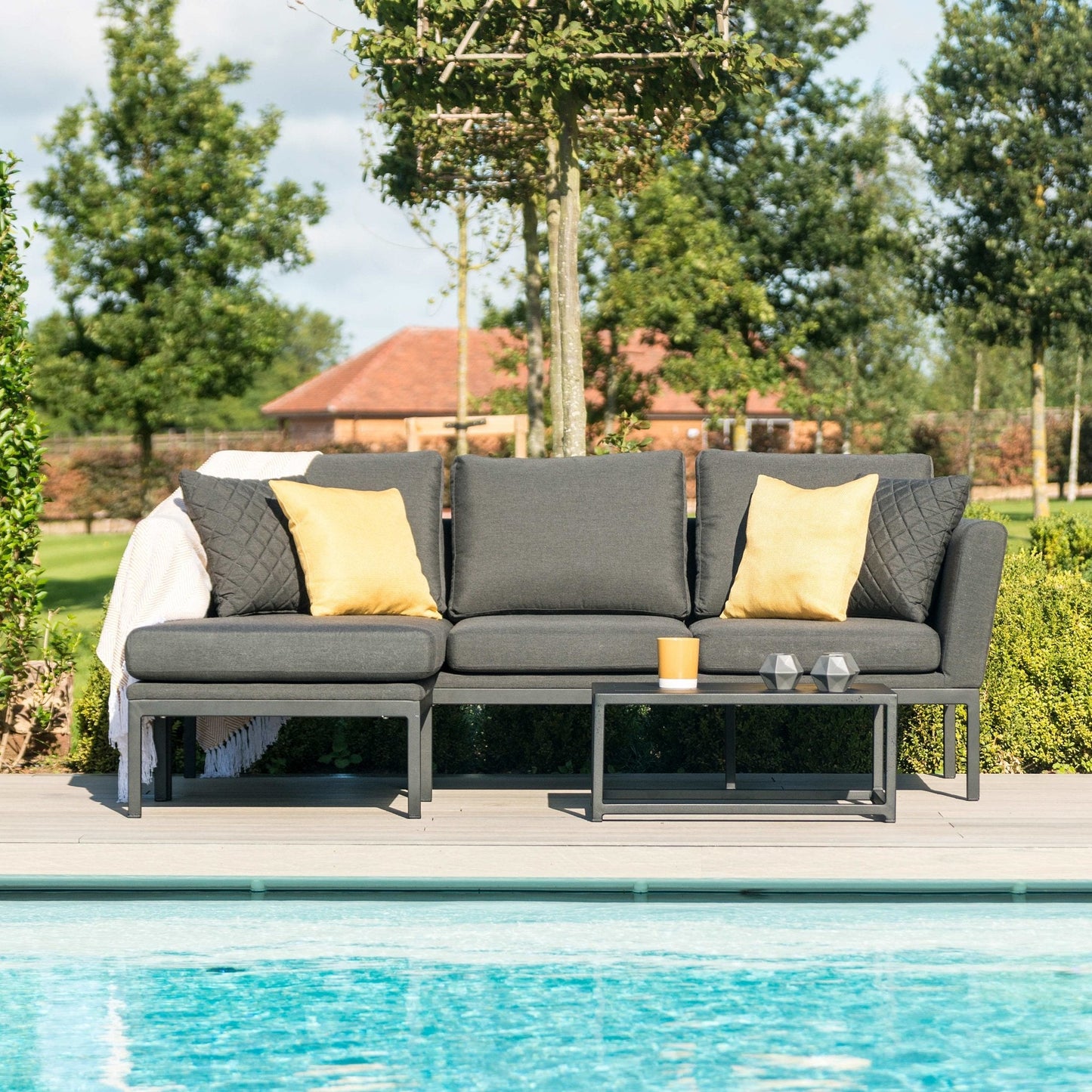 Maze Pulse Chaise Outdoor Sofa Set + Free Winter Cover