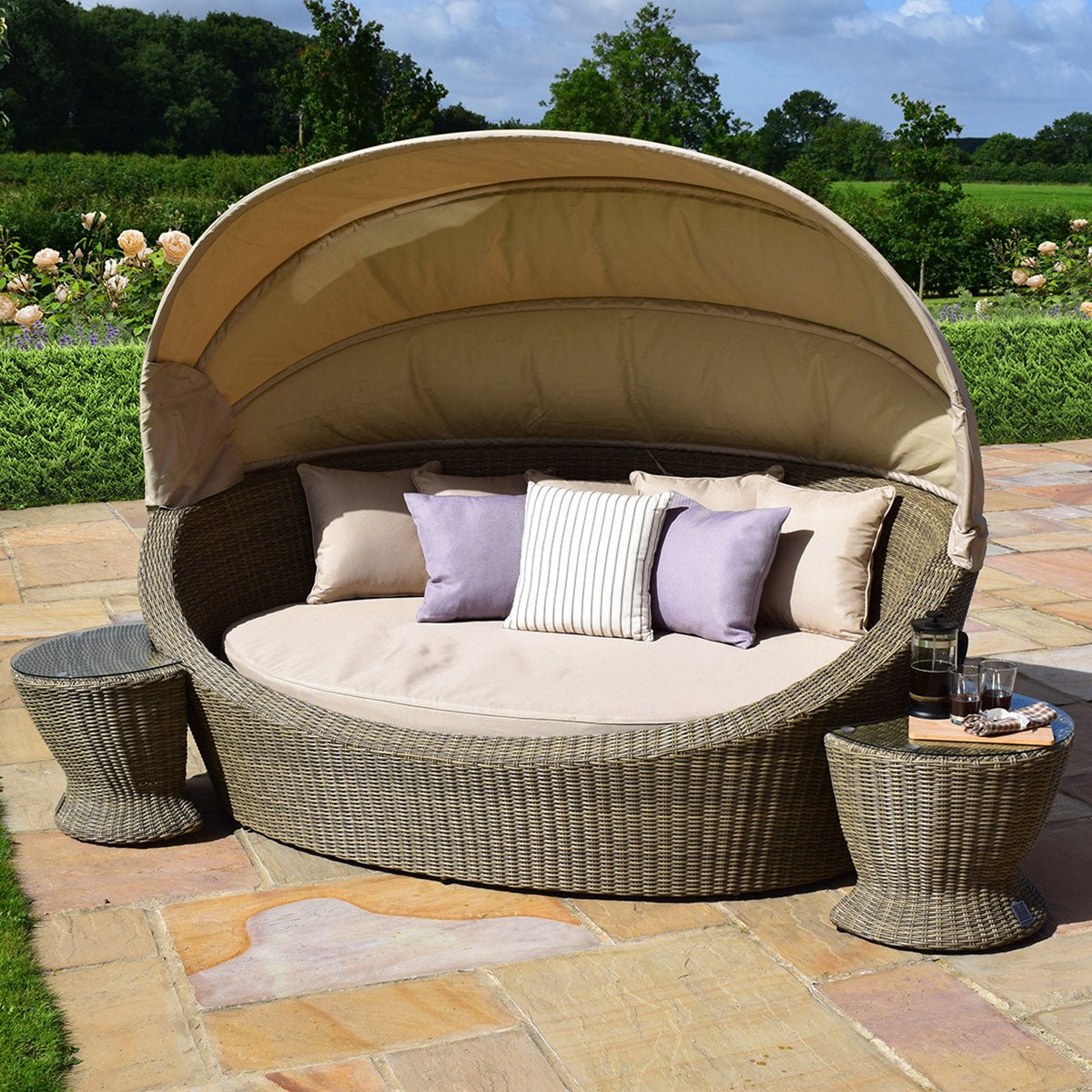 Maze Winchester Daybed